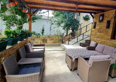 Pensiunea Simfonia Deltei Mahmudia- Terasa Exterioara